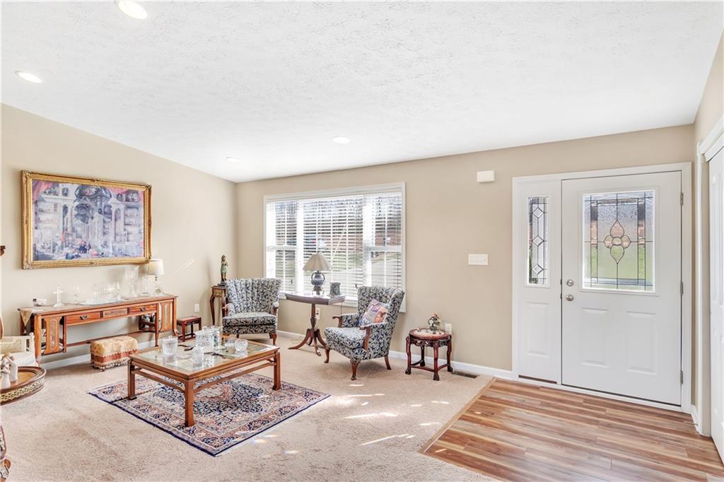 527 Pandora Road Derry, PA 15627 - Photo 4 of 25 Gallery Image 4