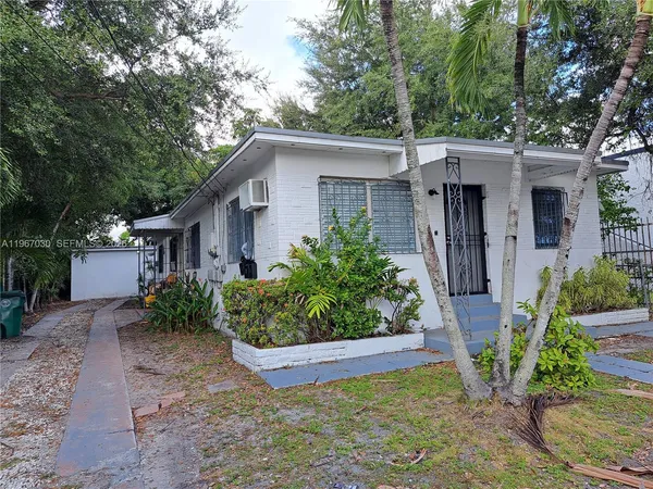 $3,200 | 71 Northeast 67th Street, Unit A, Miami, FL 33138