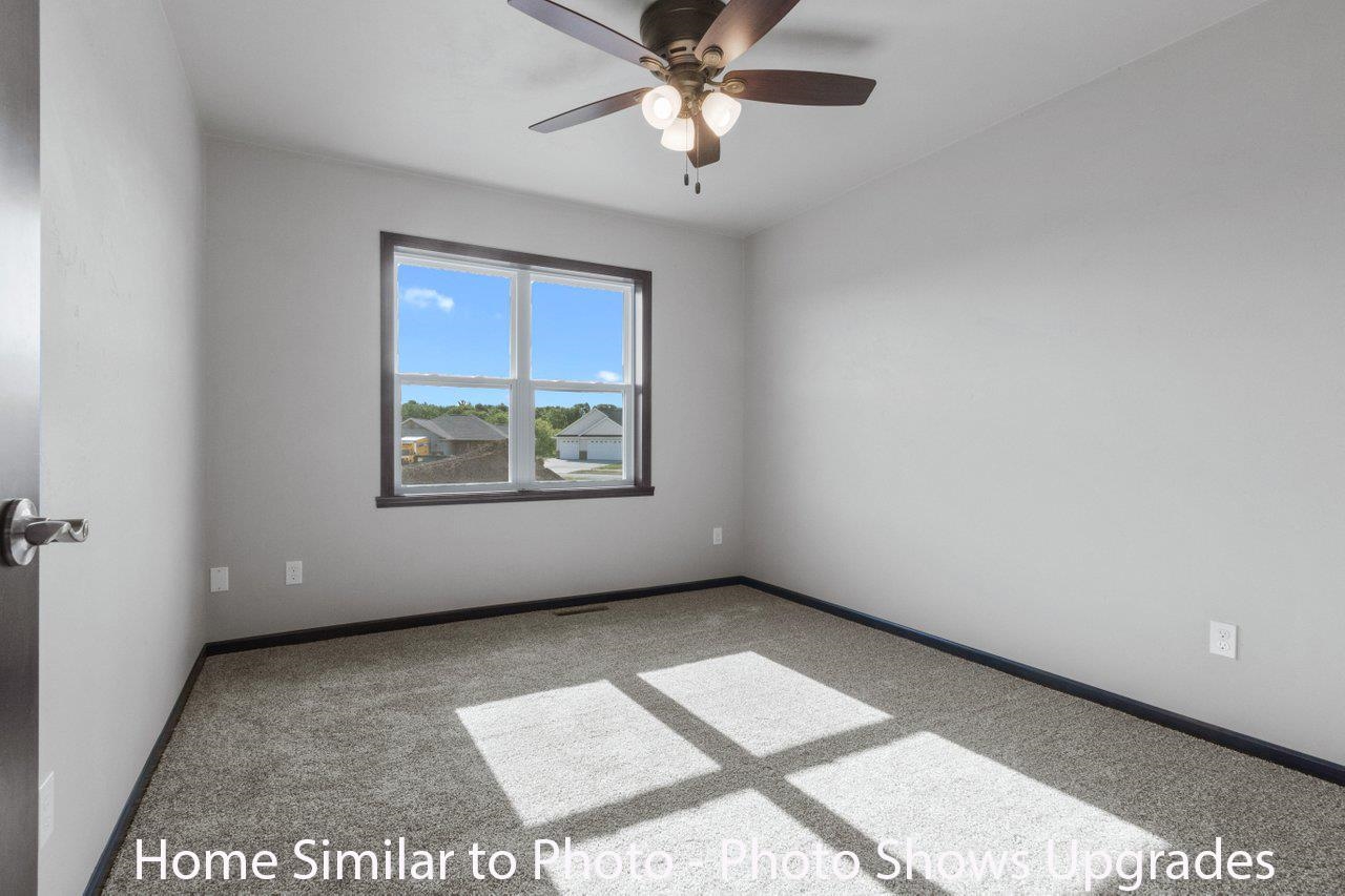 1636 Frontier Road Luxemburg, WI 54217 - Photo 16 of 29