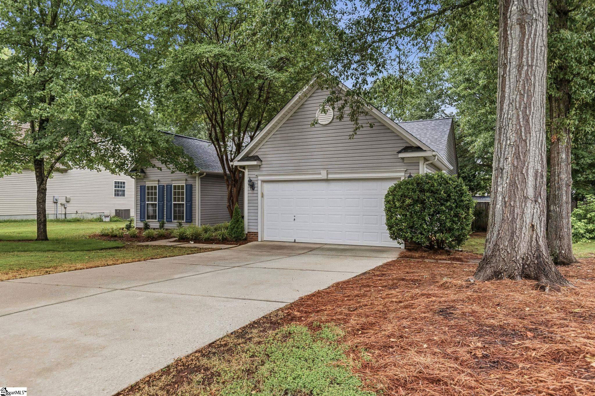 707 Sugar Maple Court Fountain Inn, SC 29644 - Photo 2 of 45 Gallery Image 2