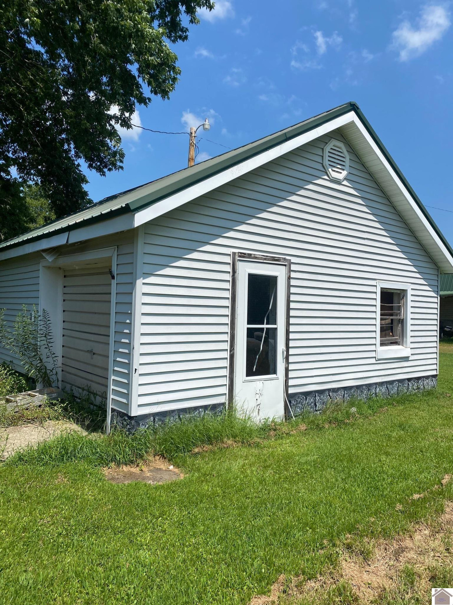 10170 Old Hinkleville Road Kevil, KY 42053 - Photo 20 of 24 Photo 20