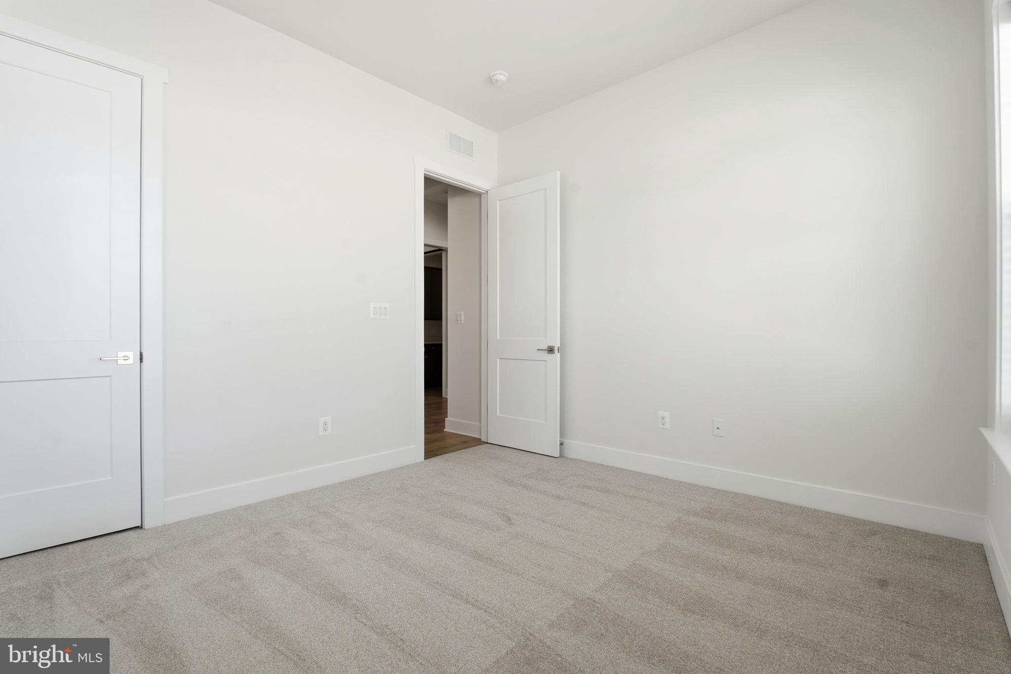 124 Bridge Valley Road Gettysburg, PA 17325 - Photo 24 of 34 a view of an empty room