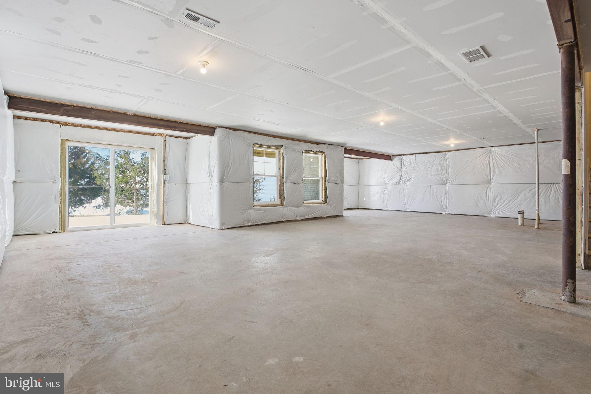 124 Bridge Valley Road Gettysburg, PA 17325 - Photo 32 of 34 a view of an empty room with a window