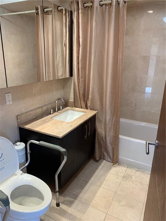 6833 Shore Road, Unit 3B Brooklyn, NY 11220 - Photo 14 of 16