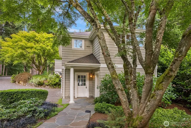$5,200,000 | 13401 Manzanita Road Northeast, Bainbridge Island, WA 98110