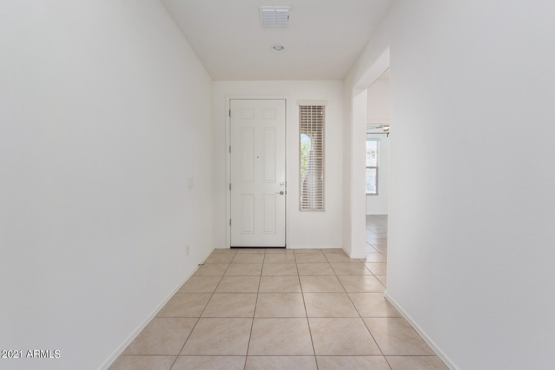 2447 East Stacey Road Gilbert, AZ 85298 - Photo 3 of 30 Front Entryway