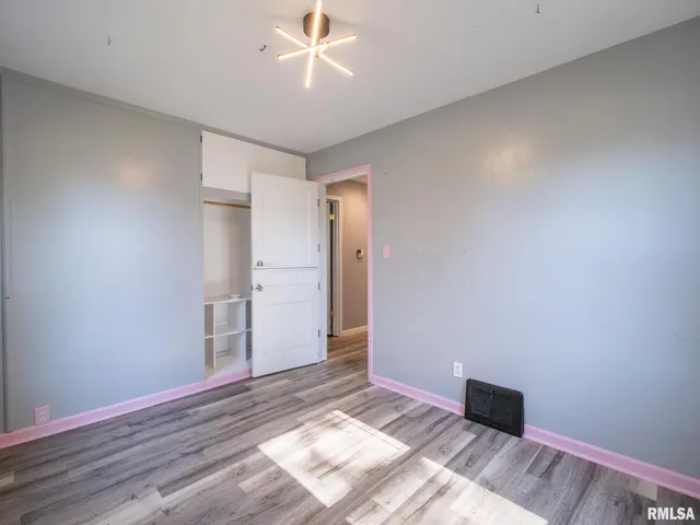 $112,500 | 836 East Ash Street, Canton, IL 61520