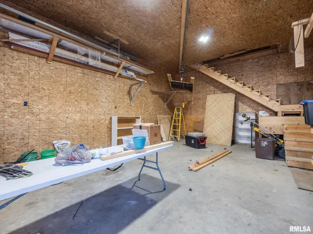 $112,500 | 836 East Ash Street, Canton, IL 61520