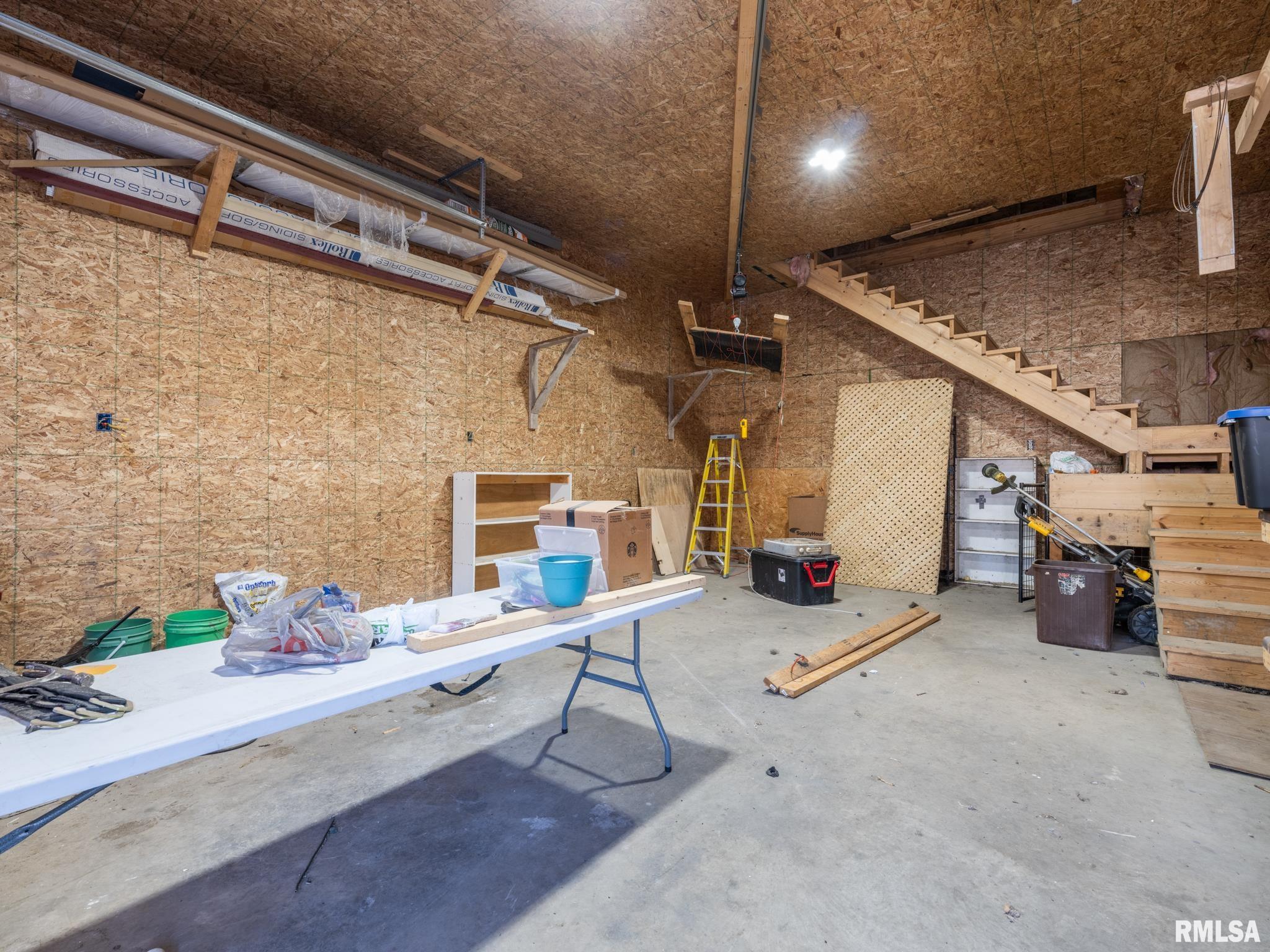 836 East Ash Street Canton, IL 61520 - Photo 41 of 56