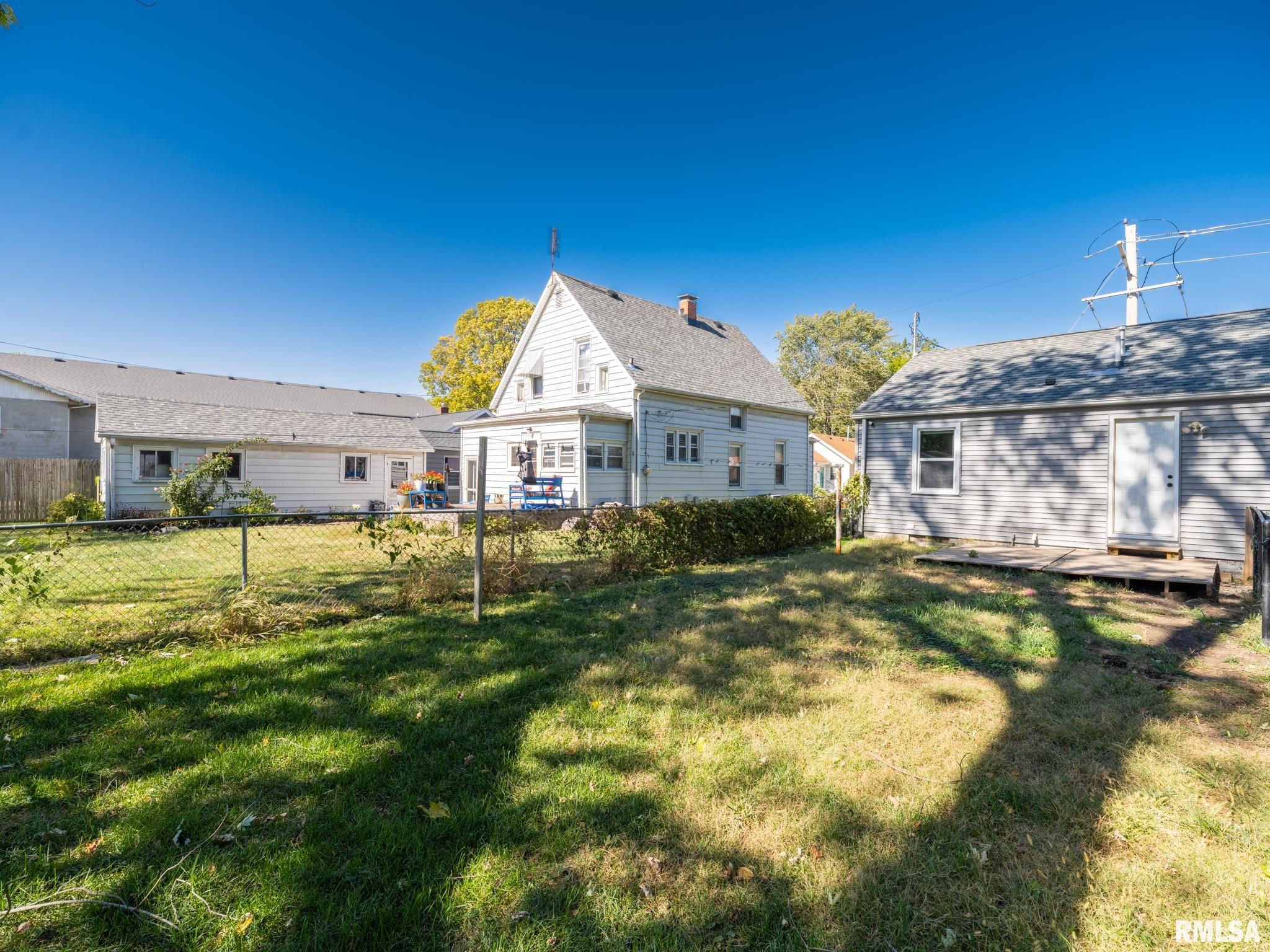 836 East Ash Street Canton, IL 61520 - Photo 46 of 56