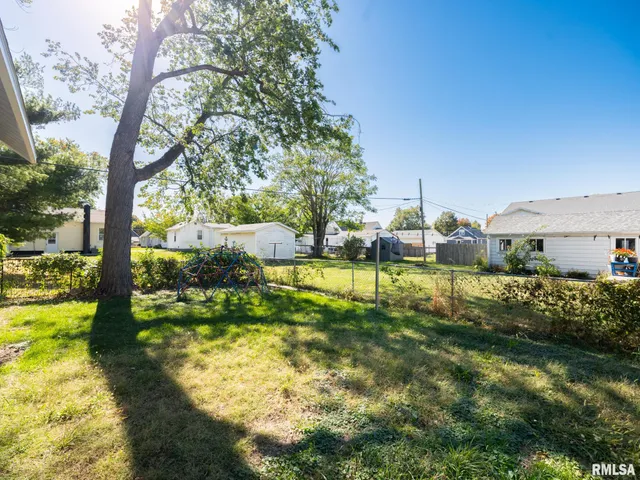 $112,500 | 836 East Ash Street, Canton, IL 61520