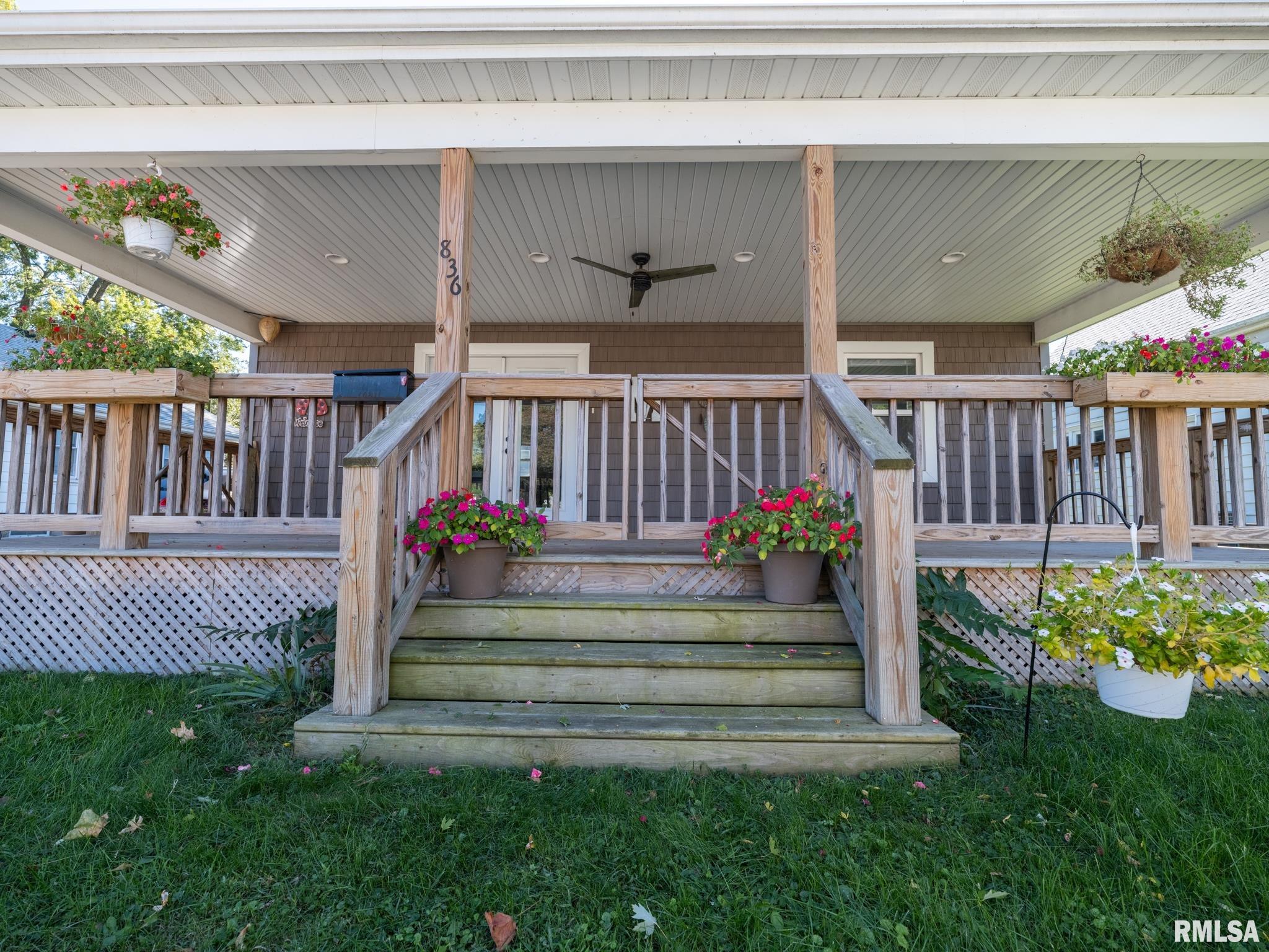 836 East Ash Street Canton, IL 61520 - Photo 55 of 56