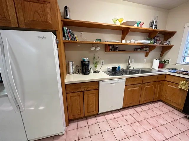 $2,200 | 0 Pleasant Street, Woodstock, VT 05091