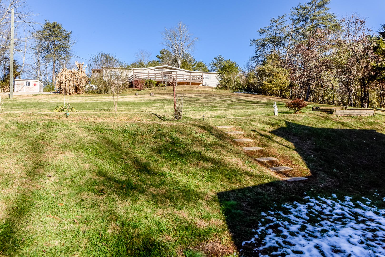 1752 Shady Grove Road Sevierville, TN 37876 - Photo 20 of 28 Gallery Image 20
