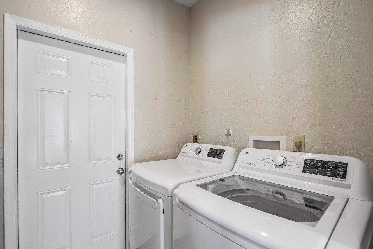 10950 Handel Place Boca Raton, FL 33498 - Photo 14 of 65 015-10950HandelPlace-BocaRaton-FL-33498-