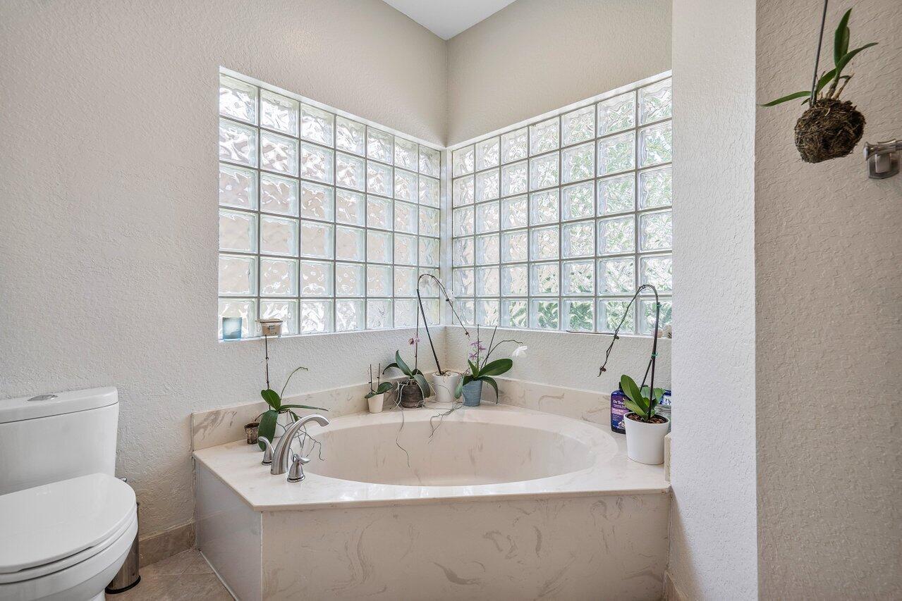 10950 Handel Place Boca Raton, FL 33498 - Photo 21 of 65 020-10950HandelPlace-BocaRaton-FL-33498-