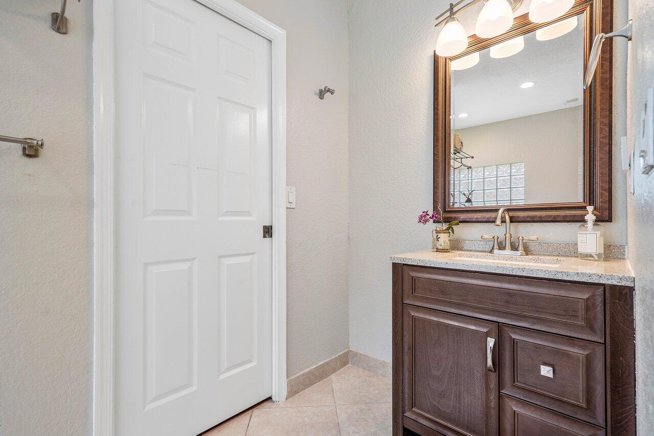 10950 Handel Place Boca Raton, FL 33498 - Photo 22 of 65 019-10950HandelPlace-BocaRaton-FL-33498-