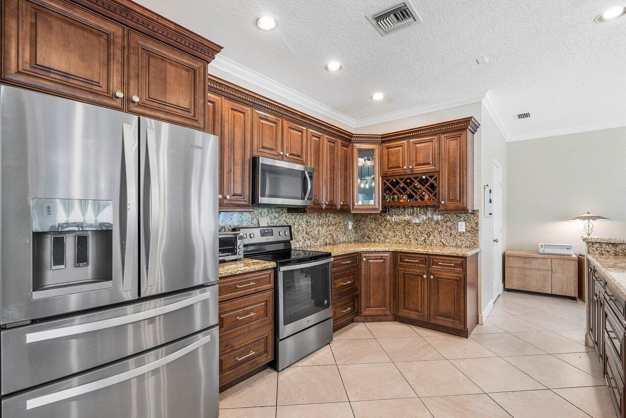 10950 Handel Place Boca Raton, FL 33498 - Photo 7 of 65 012-10950HandelPlace-BocaRaton-FL-33498-