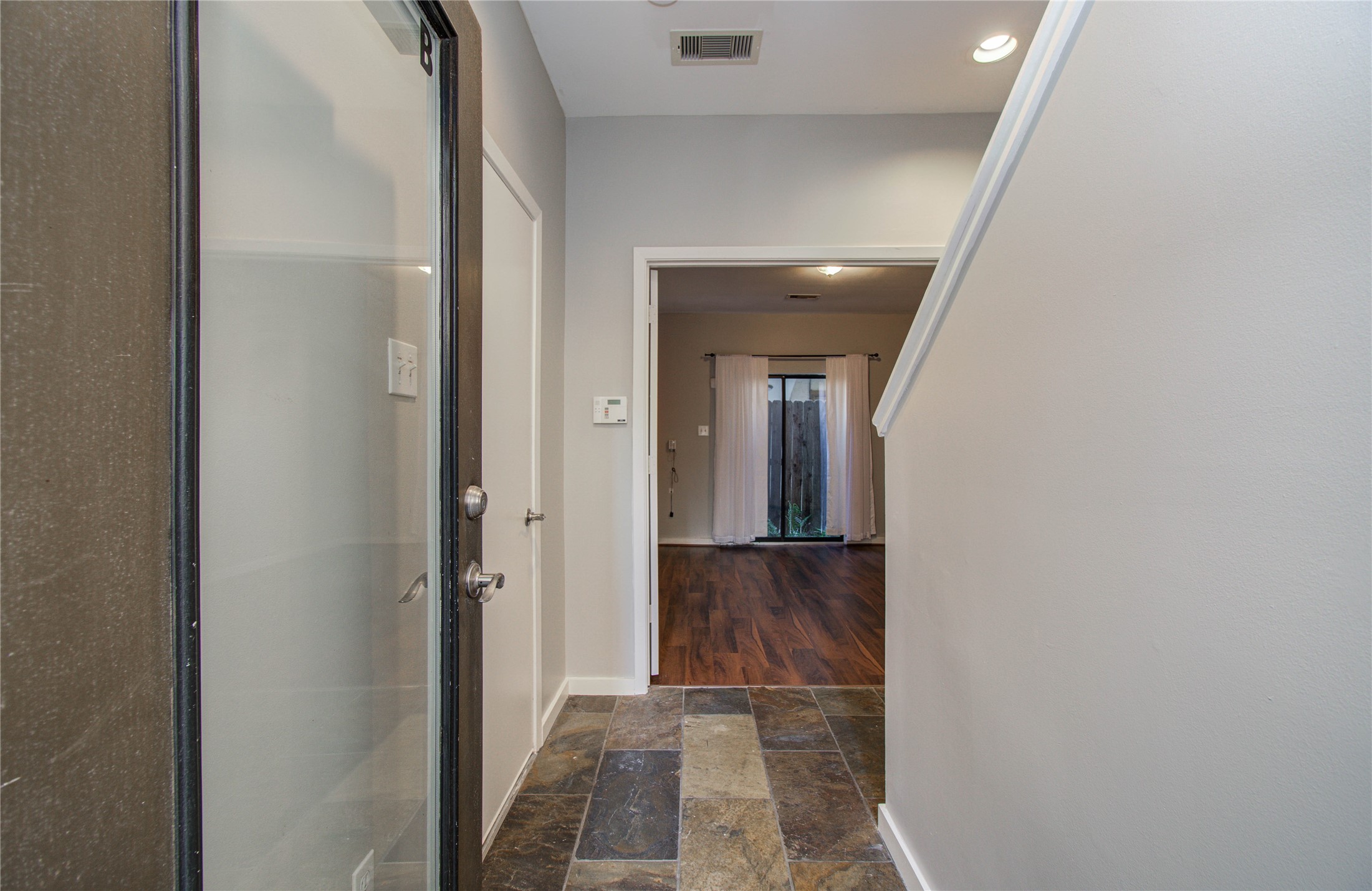 1609 Welch Street, Unit B Houston, TX 77006 - Photo 32 of 33