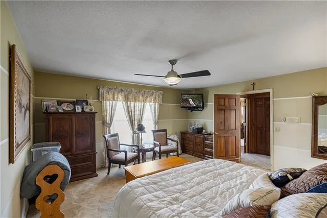 $365,000 | 401 Taylor Road, Independence, KS 67301