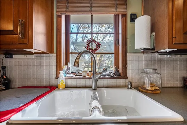 $365,000 | 401 Taylor Road, Independence, KS 67301