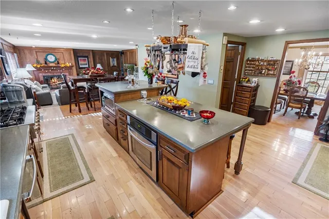 $365,000 | 401 Taylor Road, Independence, KS 67301