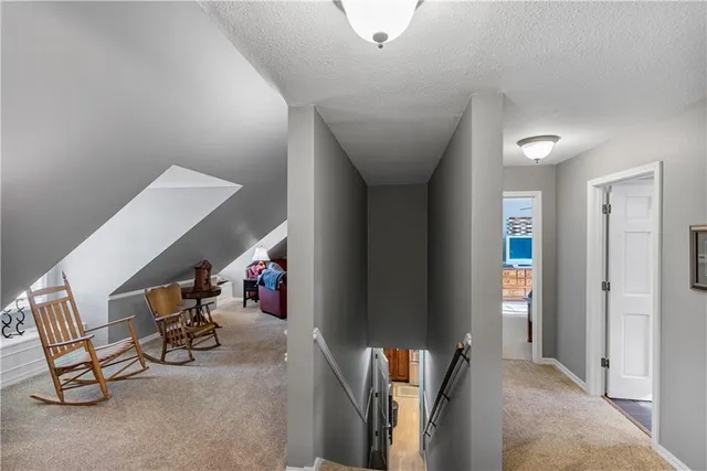 $365,000 | 401 Taylor Road, Independence, KS 67301