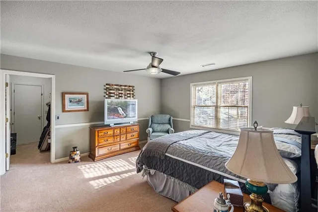 $365,000 | 401 Taylor Road, Independence, KS 67301