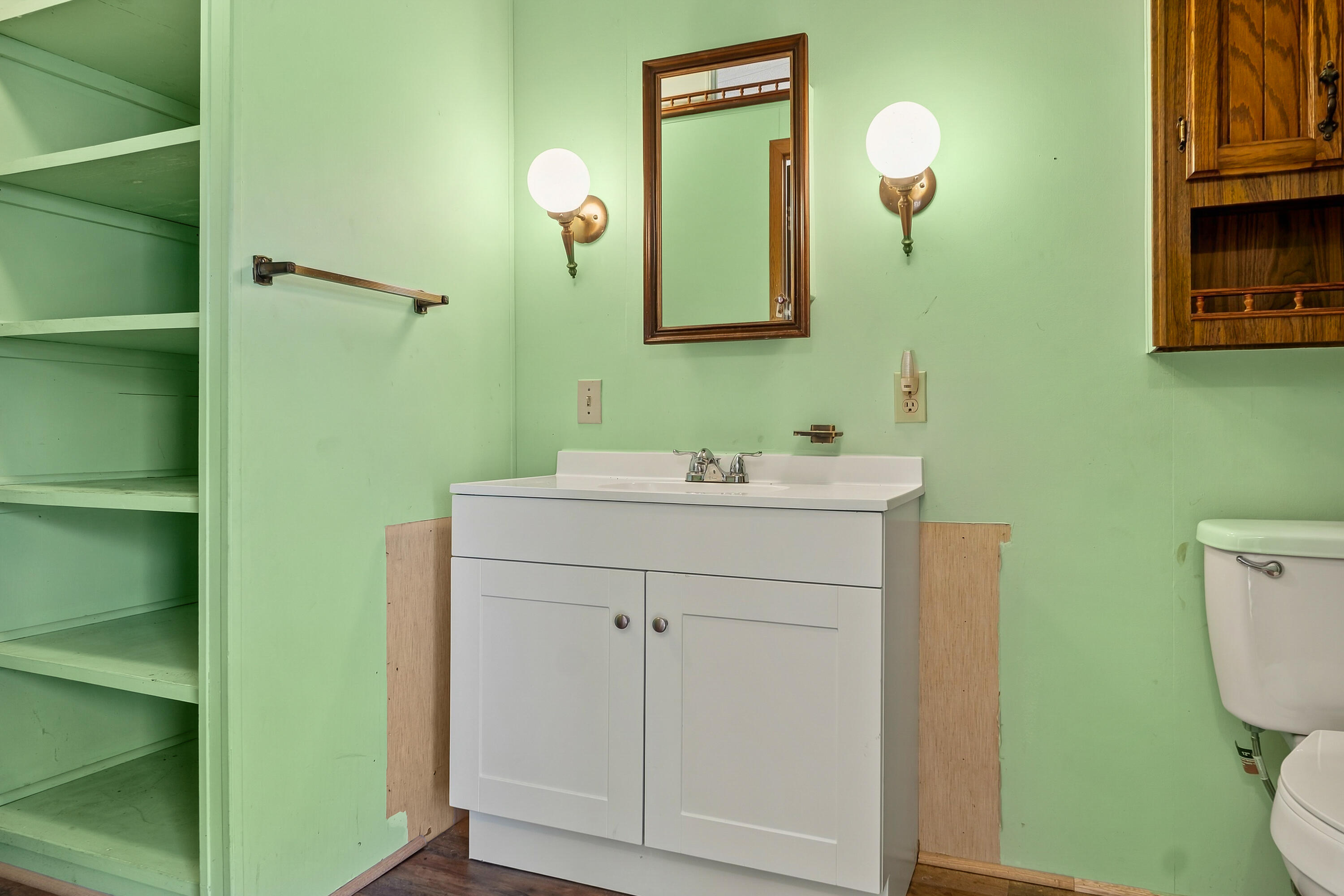 448 East Pond Road Nobleboro, ME 04555 - Photo 21 of 54 448 E Pond Rd_121
