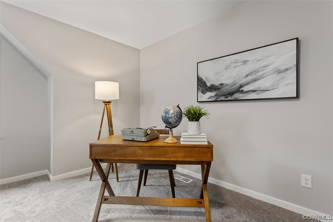 9725 Country Way Road Glen Allen, VA 23060 - Photo 12 of 19 Gallery Image 12