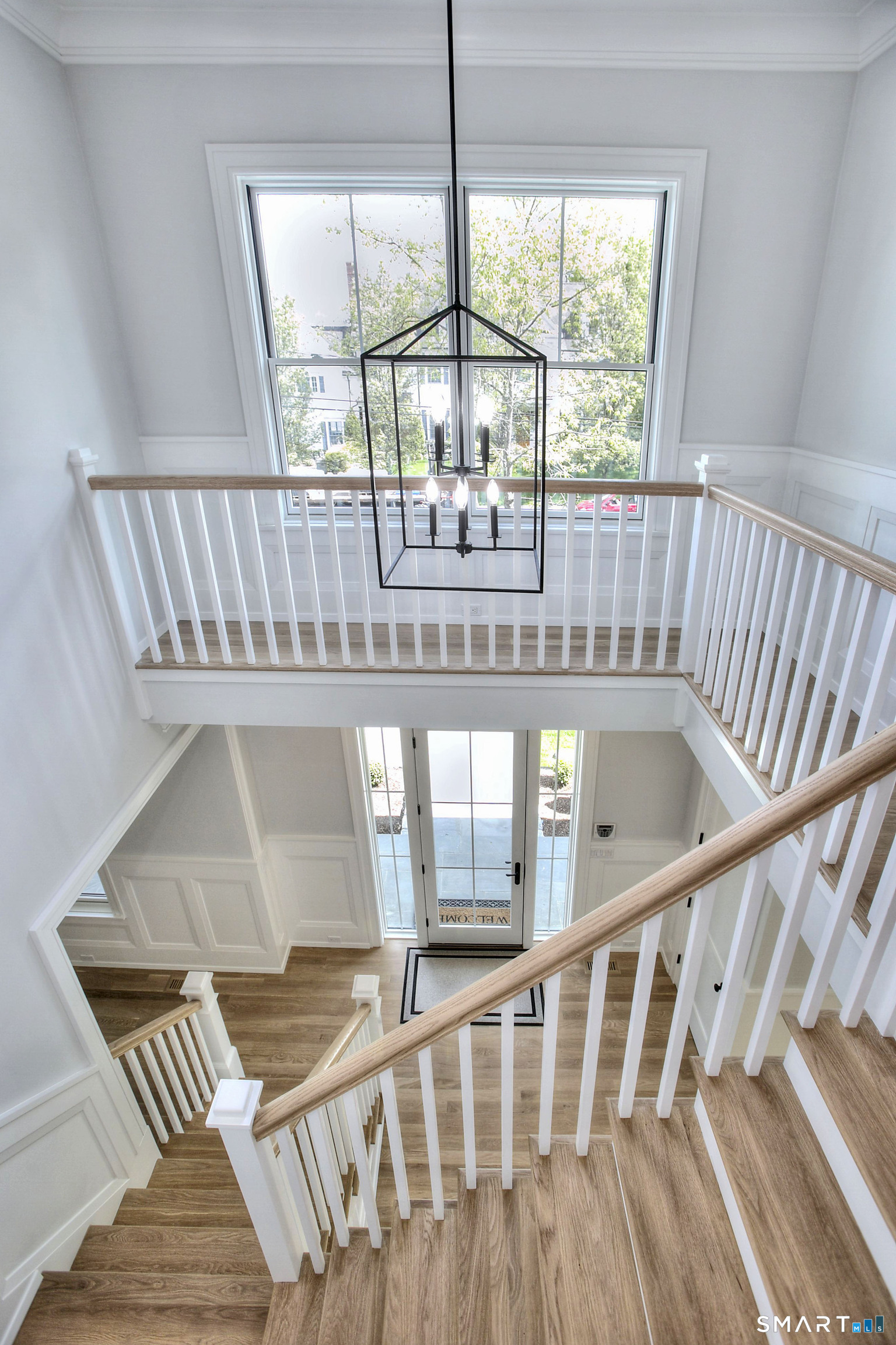 11 Gower Road New Canaan, CT 06840 - Photo 3 of 34