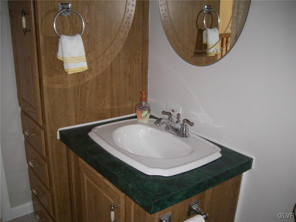 4888 Vera Cruz Road Emmaus, PA 18049 - Photo 33 of 35 Gallery Image 33