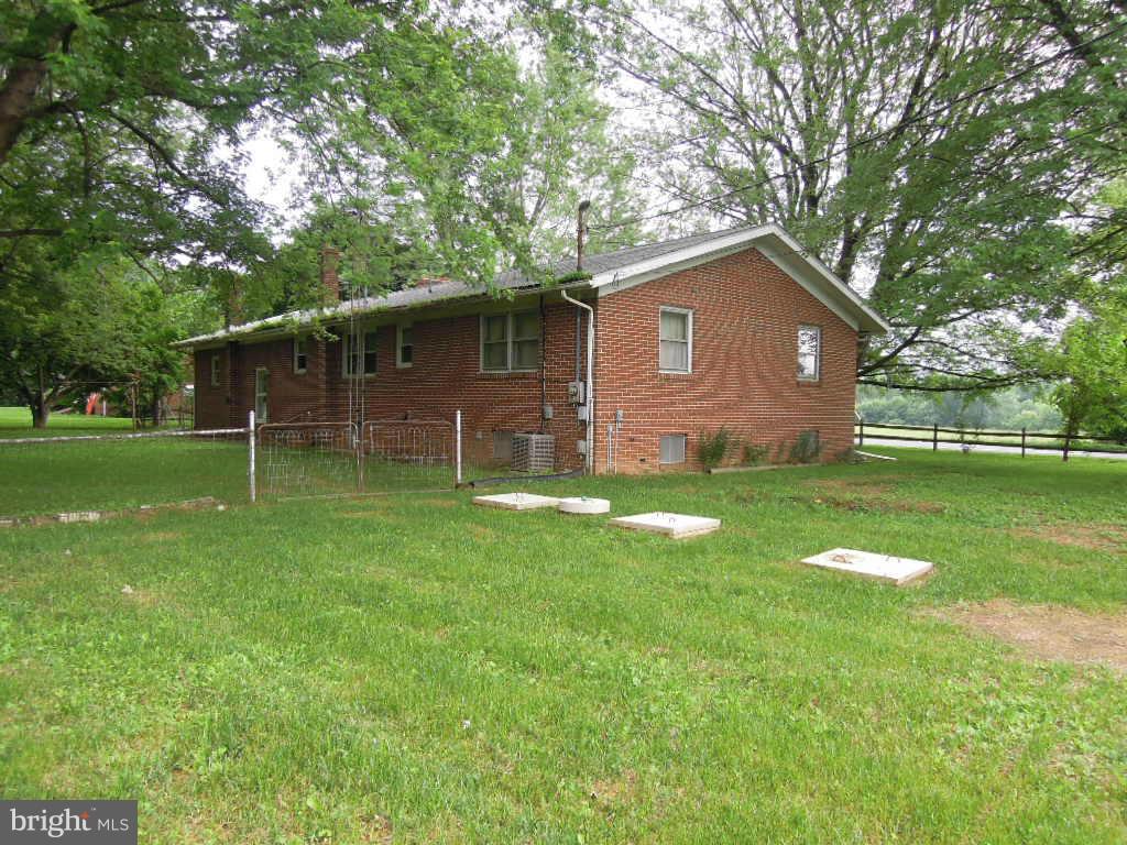 8520 Fingerboard Road Frederick, MD 21704 - Photo 20 of 22 Exterior (General)
