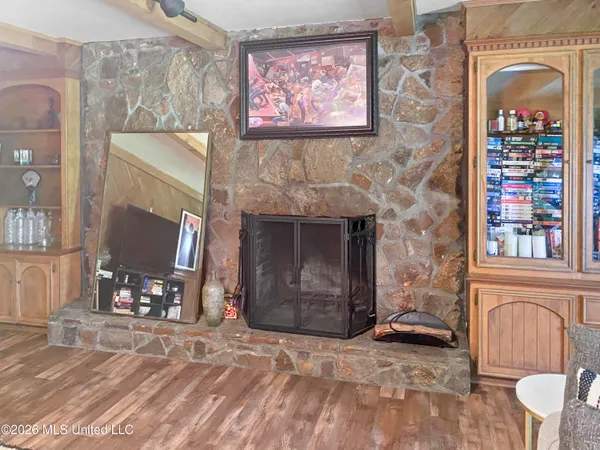 $395,000 | 4835 Upper Glading Road, Summit, MS 39666