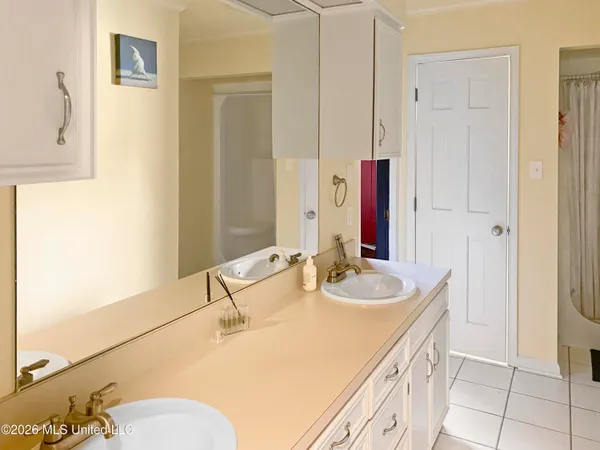 $395,000 | 4835 Upper Glading Road, Summit, MS 39666