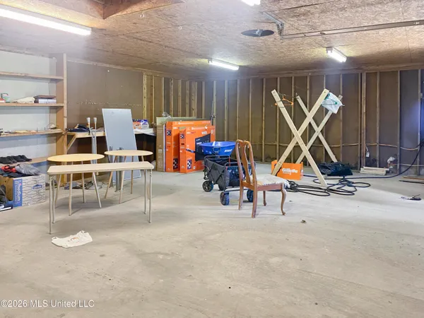 $395,000 | 4835 Upper Glading Road, Summit, MS 39666