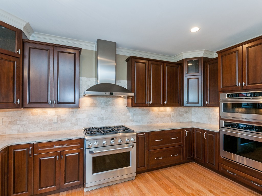 317 Prospect Hill Road Waltham, MA 02451 - Photo 6 of 30 Gallery Image 6
