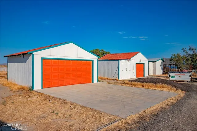 a bathroom with a sink and toilet