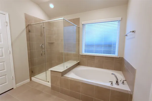 $2,580 | 1210 Oak Barrel Run, Richmond, TX 77406