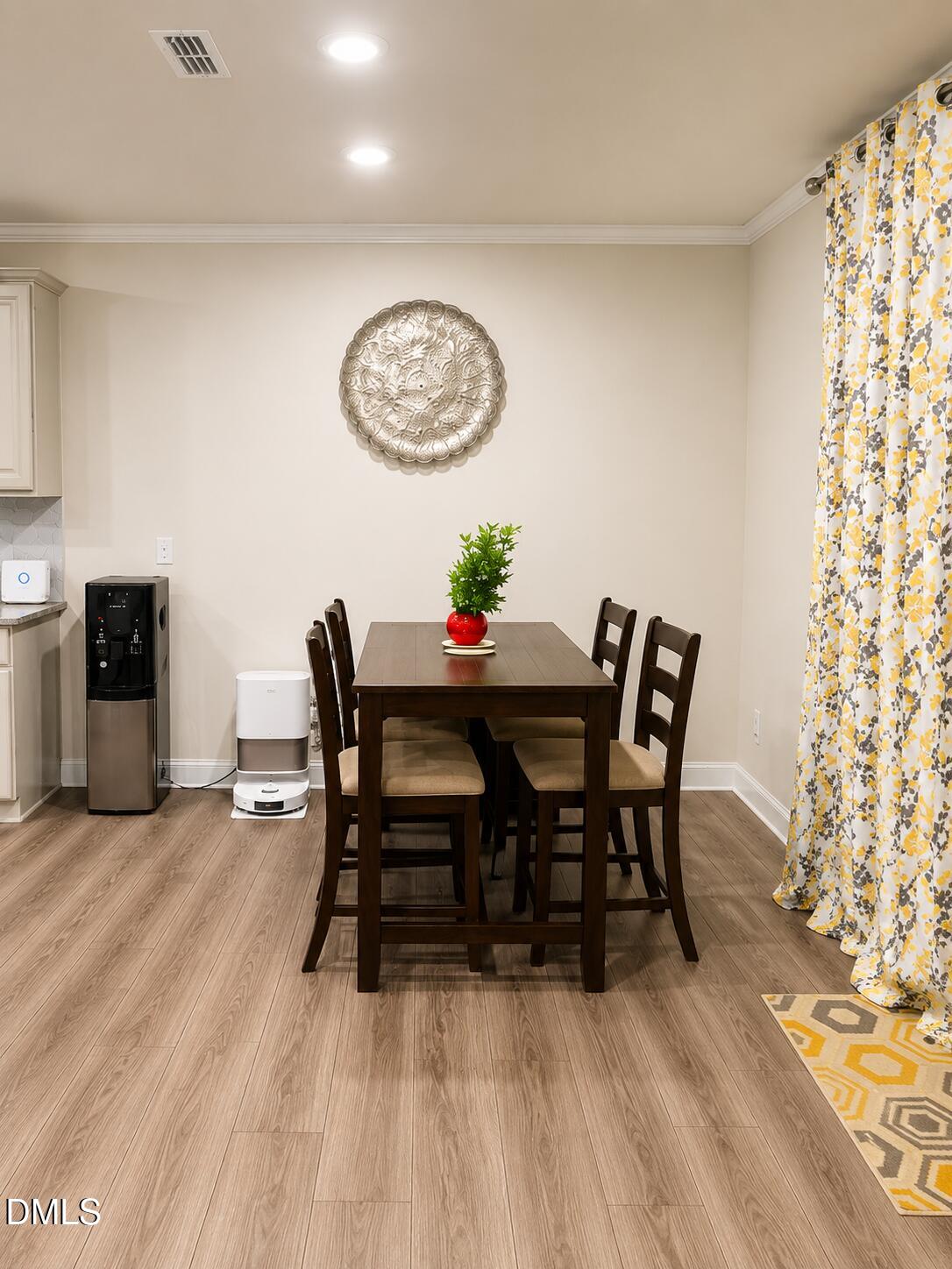 189 Karlov Road Garner, NC 27529 - Photo 11 of 33 Dining Area
