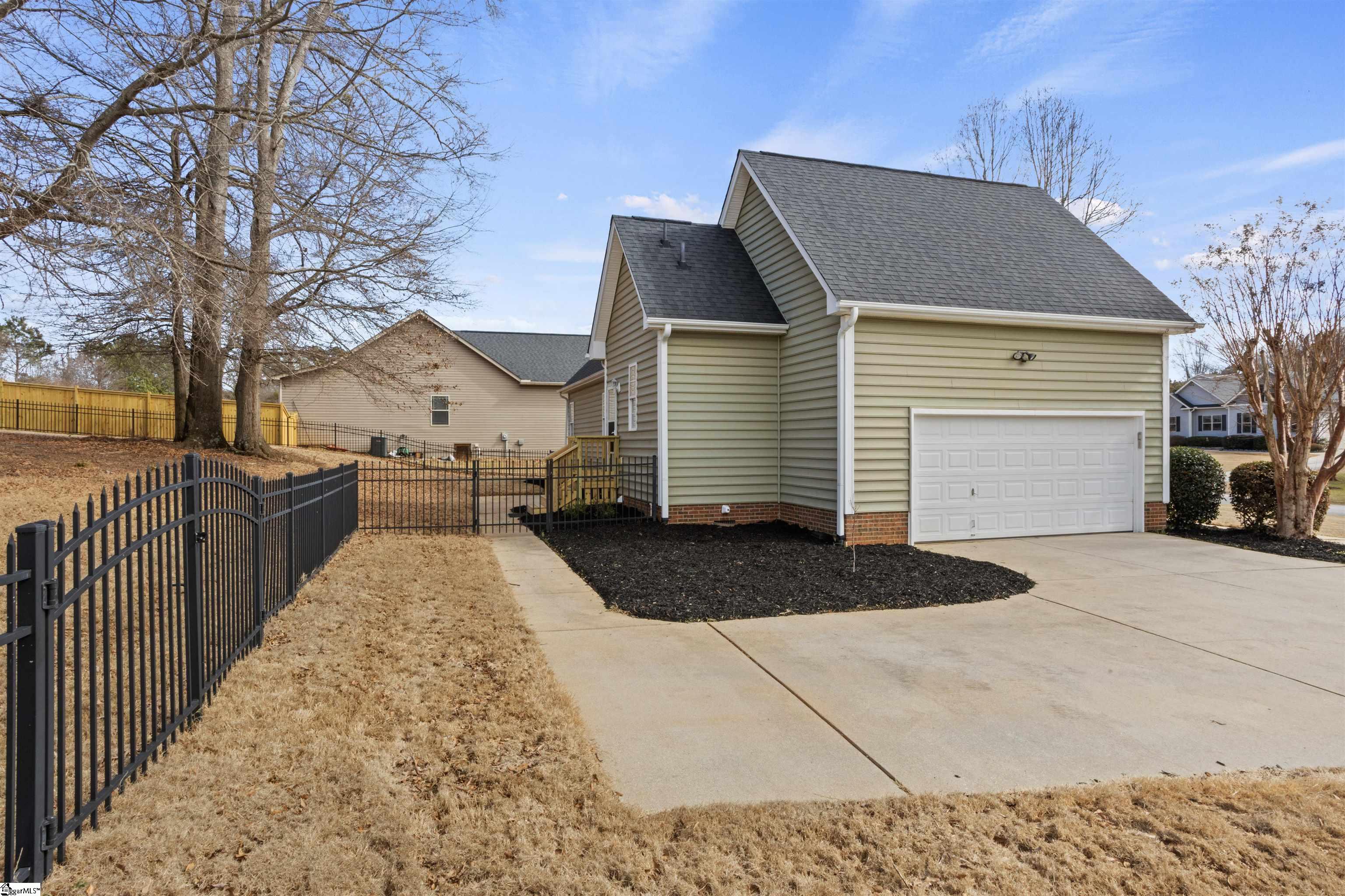 4 Caperton Way Greer, SC 29651 - Photo 35 of 45