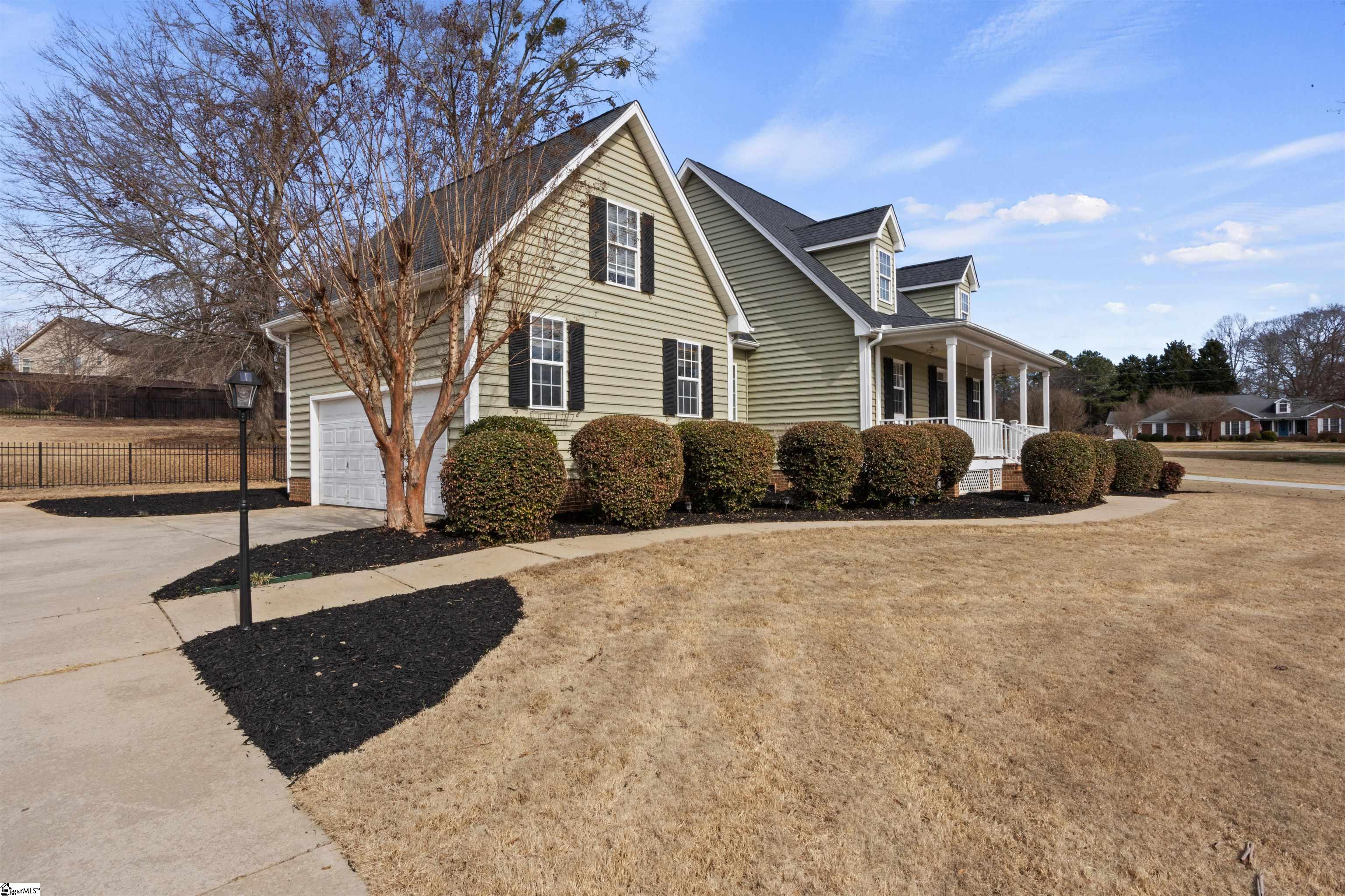 4 Caperton Way Greer, SC 29651 - Photo 5 of 45