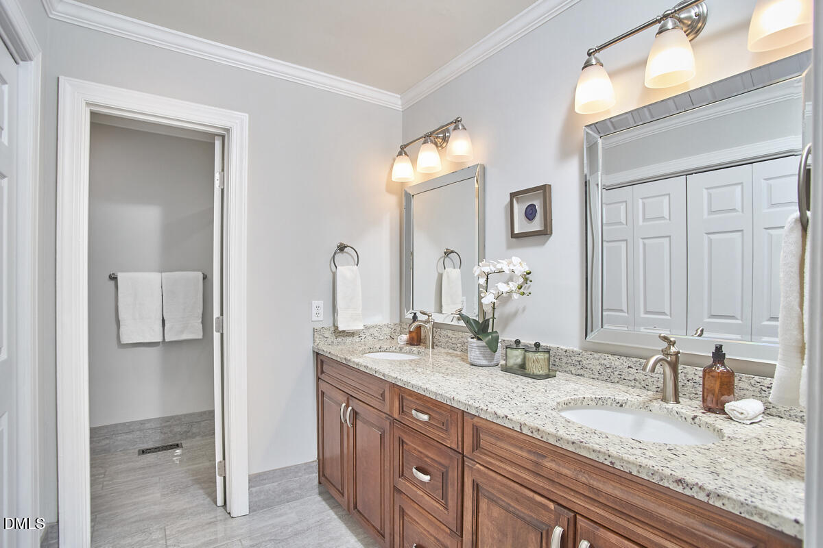 5500 Fortunes Ridge Drive, Unit 94C Durham, NC 27713 - Photo 24 of 37 050