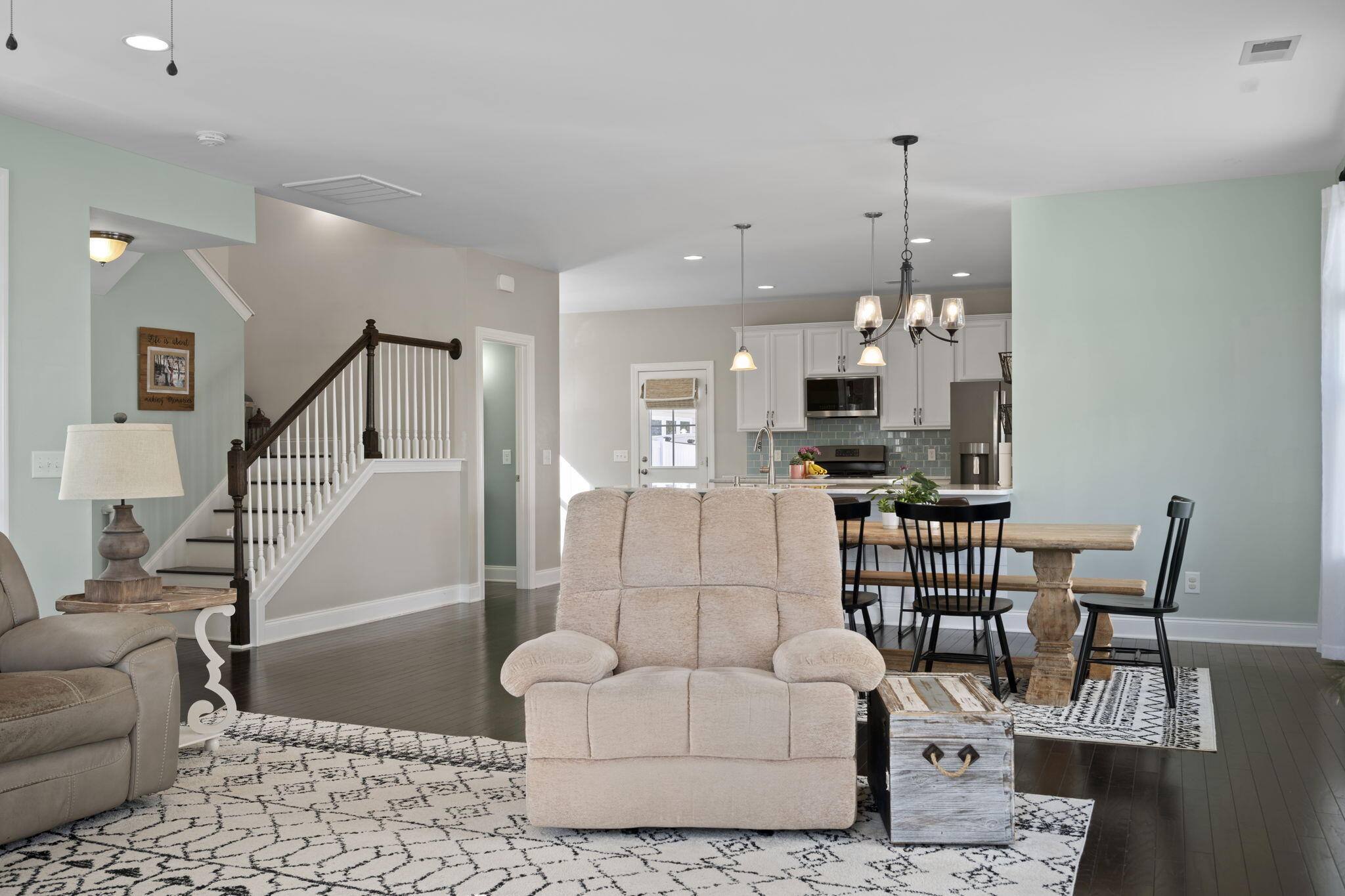 7405 Purser Lane Hanahan, SC 29410 - Photo 17 of 44 17-web-or-mls-DSC_9780