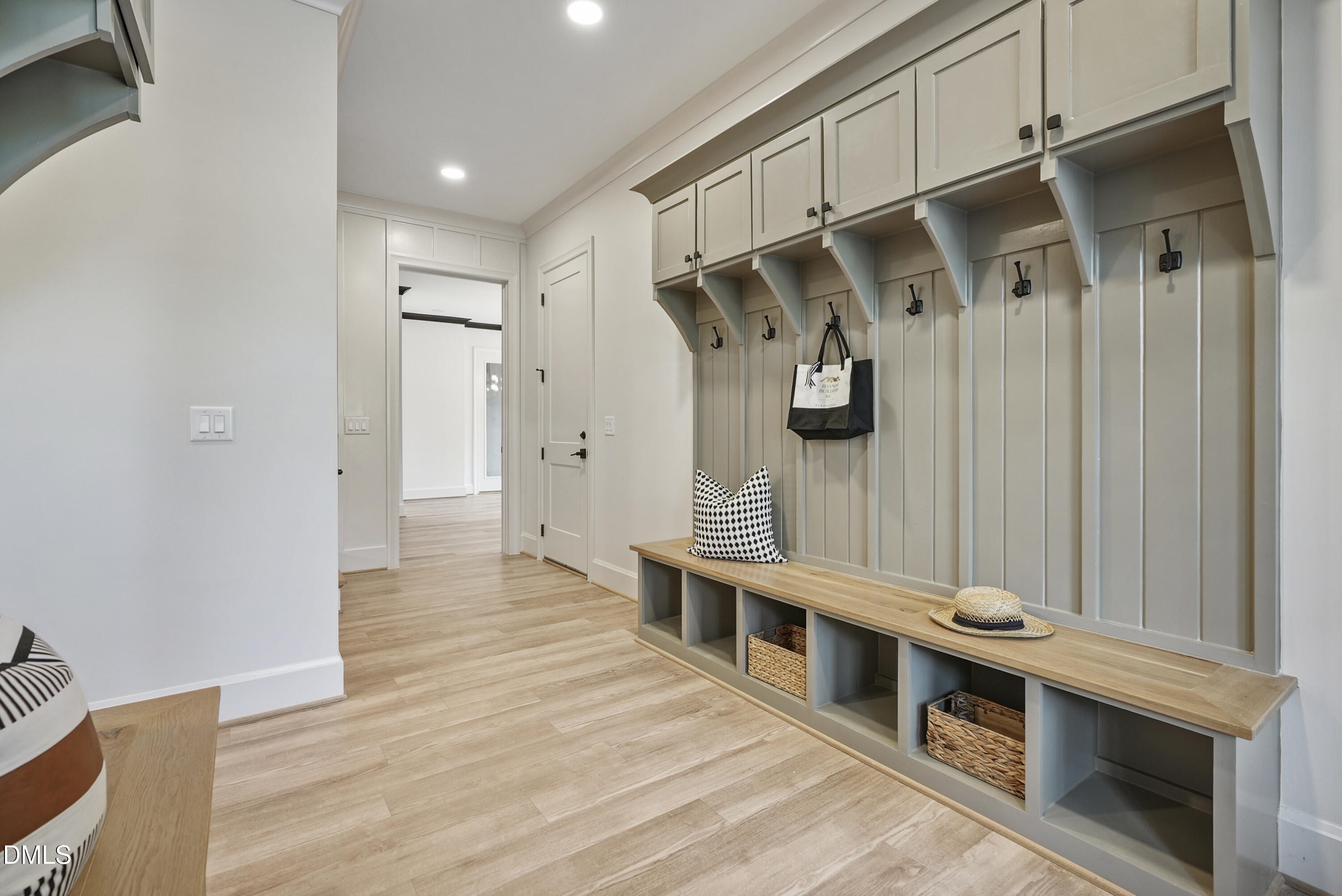 2907 Churchill Road Raleigh, NC 27607 - Photo 10 of 92 DSC00197