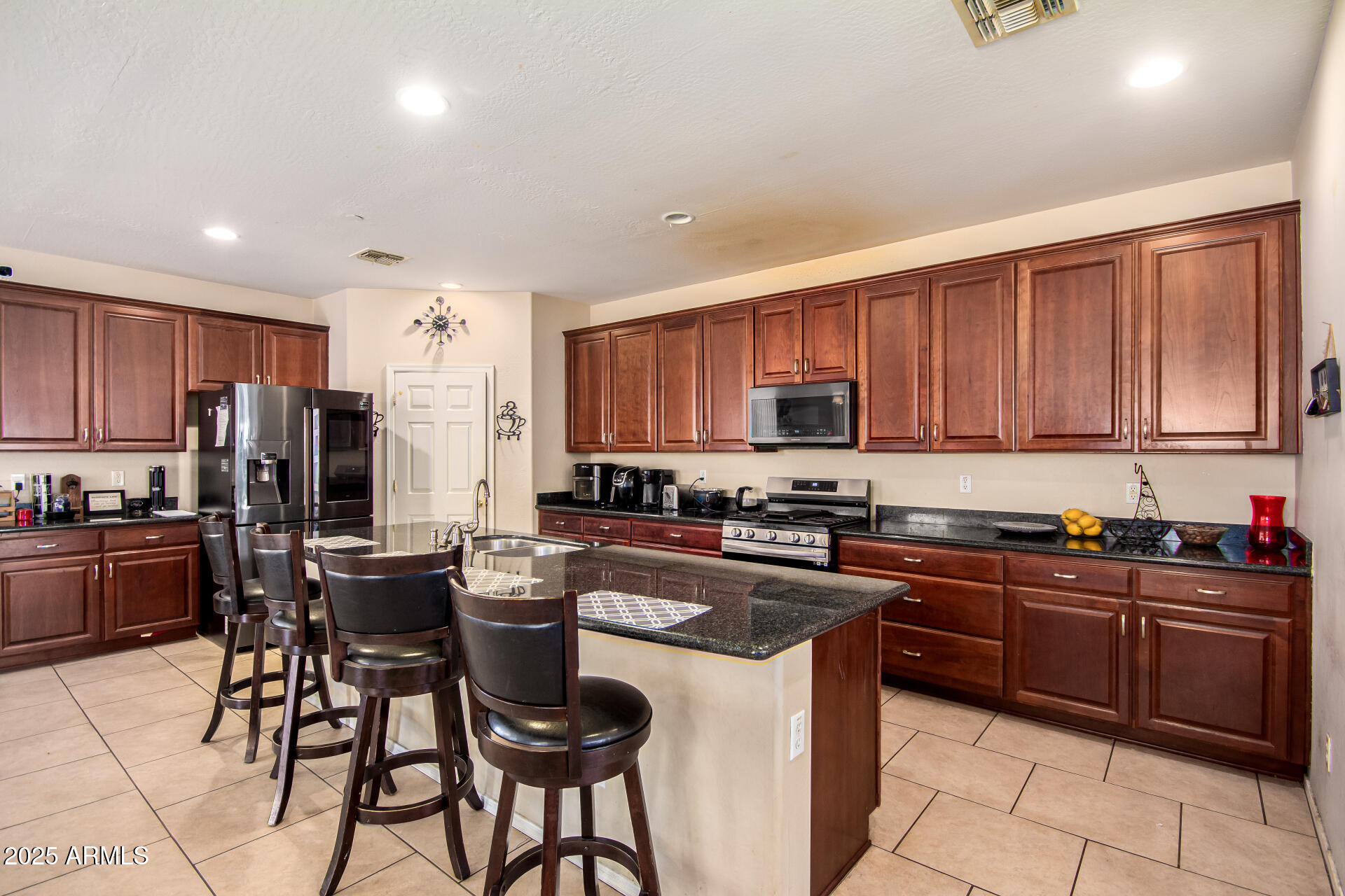 15322 West Elm Street Goodyear, AZ 85395 - Photo 14 of 54 19 - Elm 15322-2