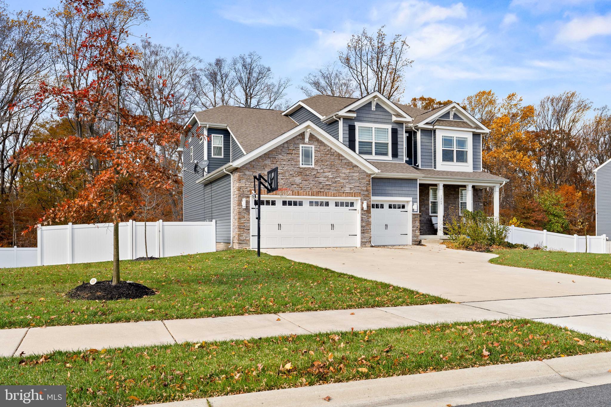 1268 Pimpernell Path Middletown, DE 19709 - Photo 4 of 47 SIDE VIEW