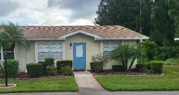 $115,000 | 424 Lake Point Court, Unit 5A, Sun City Center, FL 33573