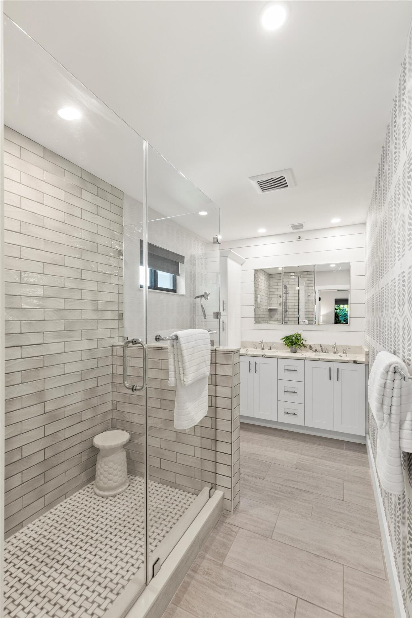 1526 Washington Street Key West, FL 33040 - Photo 35 of 58 49-049