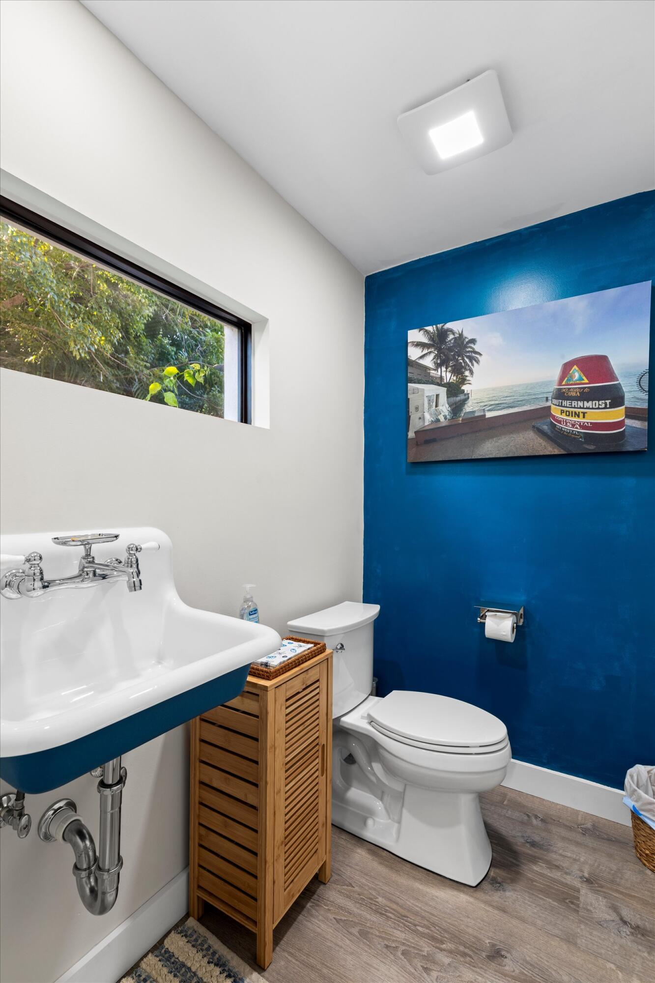 1526 Washington Street Key West, FL 33040 - Photo 46 of 58 66-066